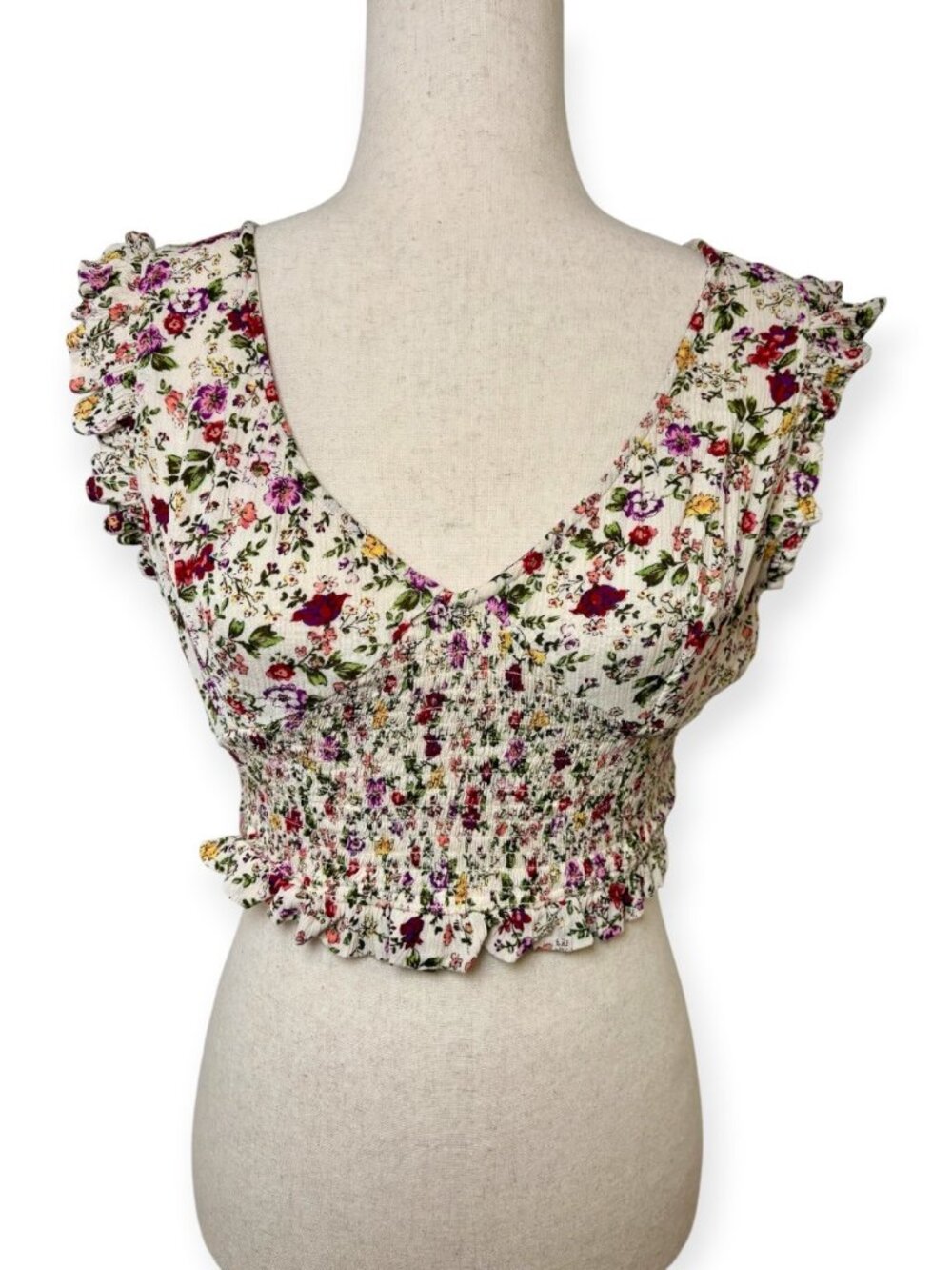 Patrons of Peace White Pink Floral Smocked Ruffle Crop Top Size Small